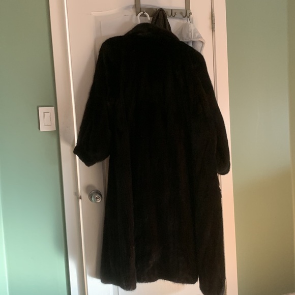 Womens Male Black Ranch Mink “swing” coat. Sz 16. - Picture 8 of 9